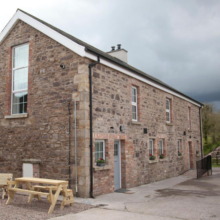 Cash Hill Farm Cottages Ballinamallard Buitenkant foto